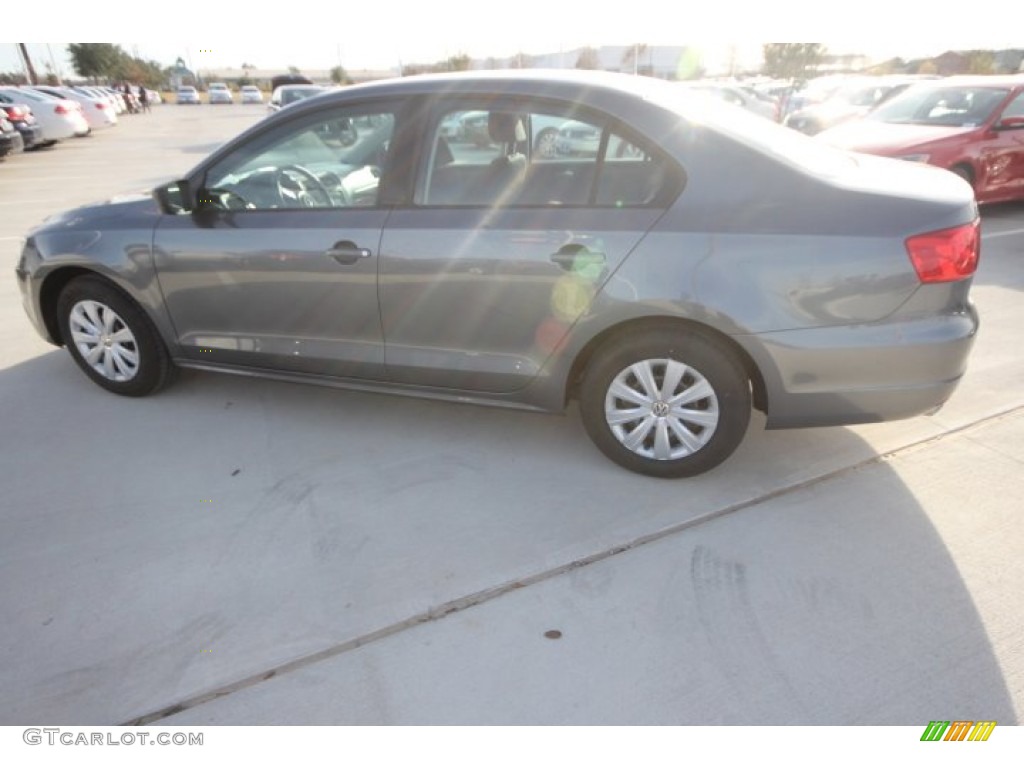 2014 Jetta S Sedan - Platinum Gray Metallic / Titan Black photo #5
