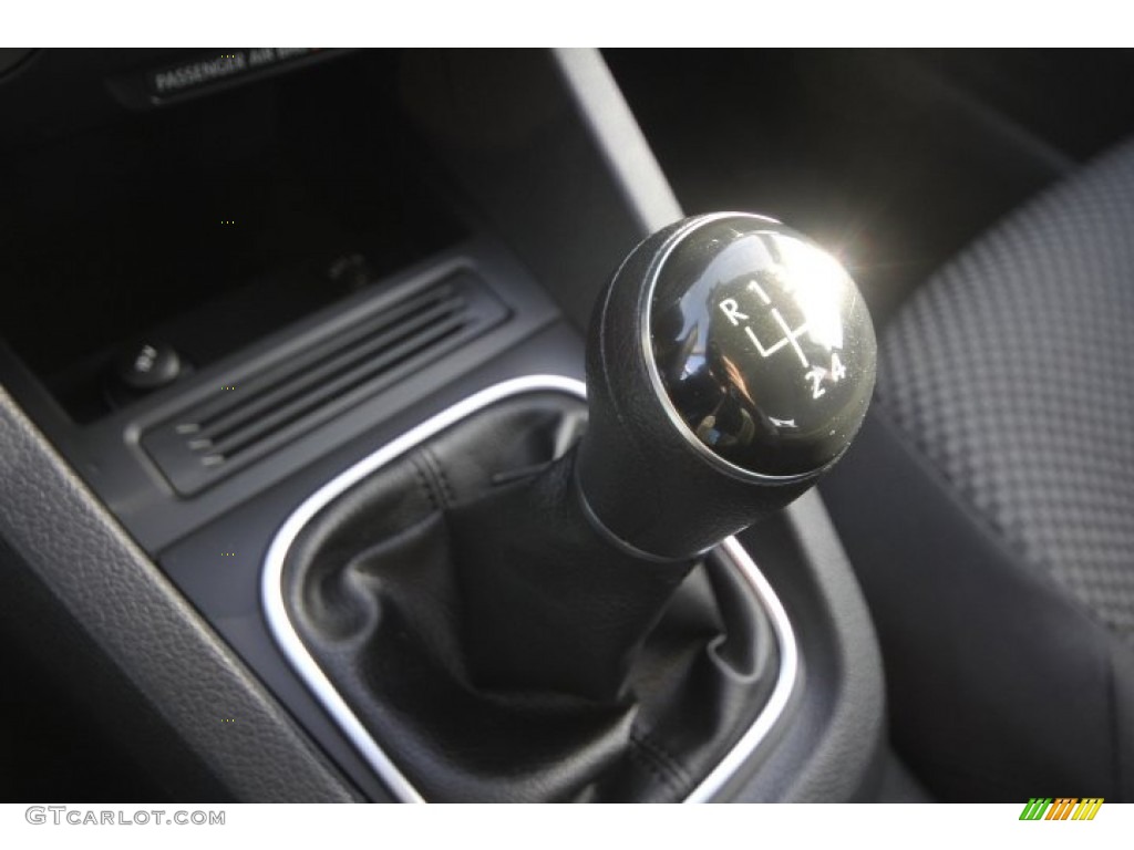 2014 Jetta S Sedan - Platinum Gray Metallic / Titan Black photo #13