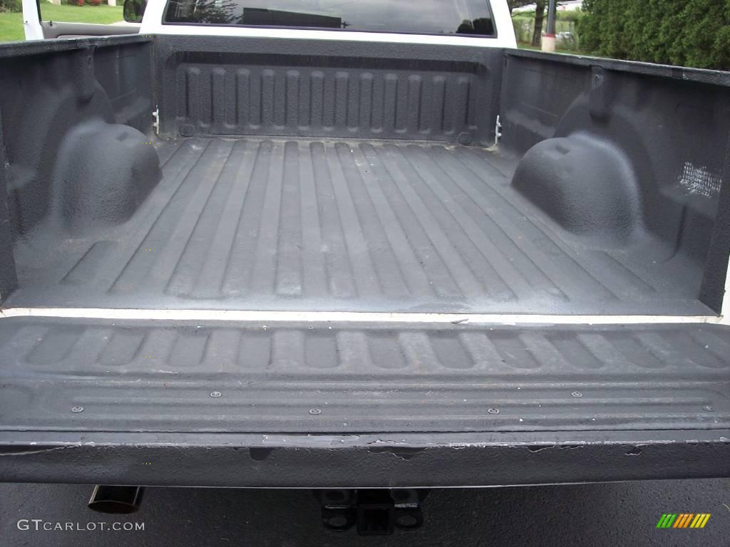 2003 Ram 1500 ST Quad Cab - Bright White / Taupe photo #47