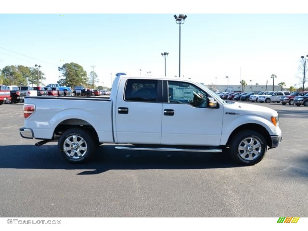 2014 F150 XLT SuperCrew - Oxford White / Steel Grey photo #4