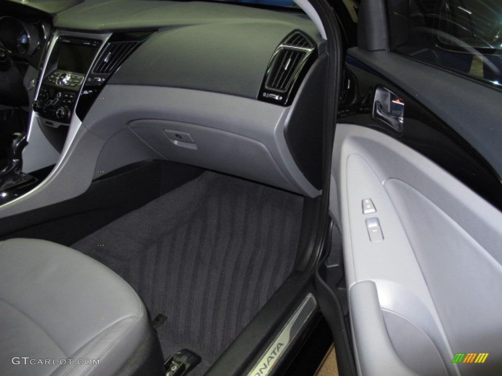2011 Sonata Limited 2.0T - Midnight Black / Gray photo #18