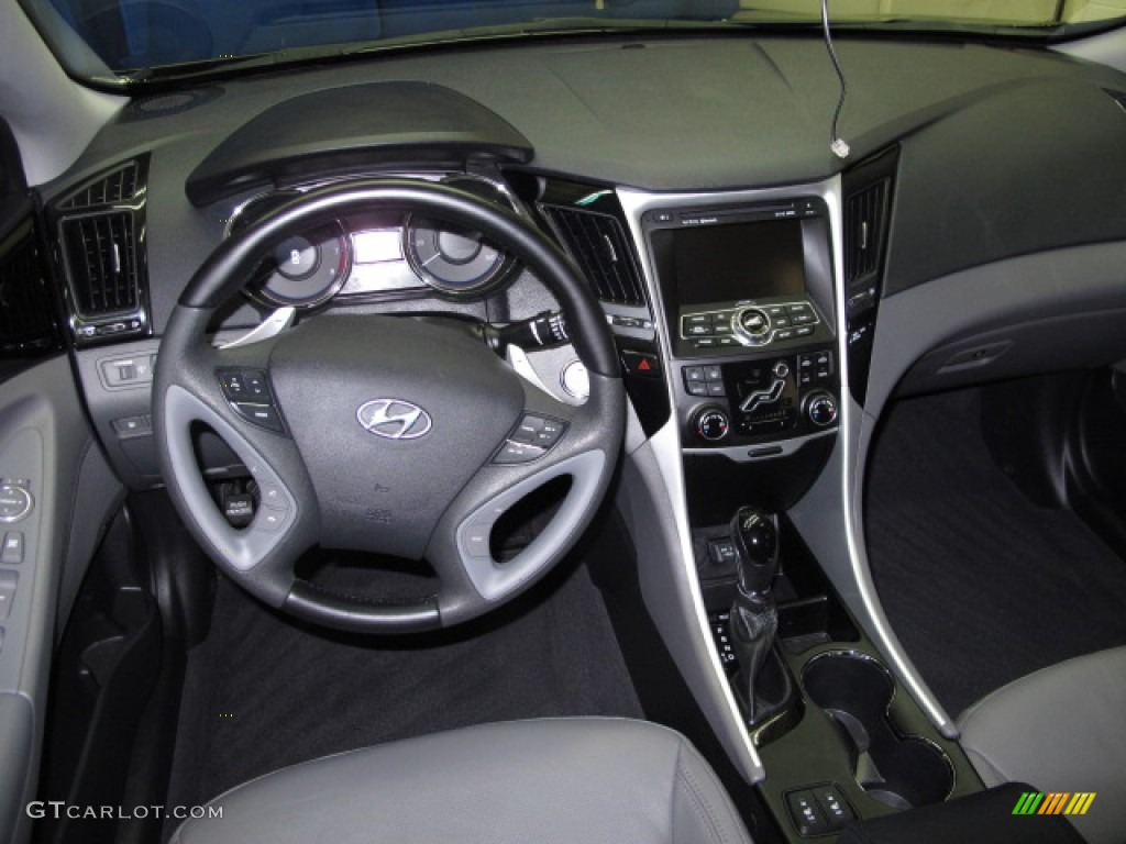 2011 Sonata Limited 2.0T - Midnight Black / Gray photo #20