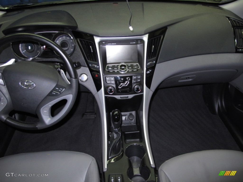 2011 Sonata Limited 2.0T - Midnight Black / Gray photo #21