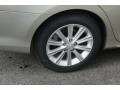 2014 Toyota Camry Hybrid XLE Wheel and Tire Photo