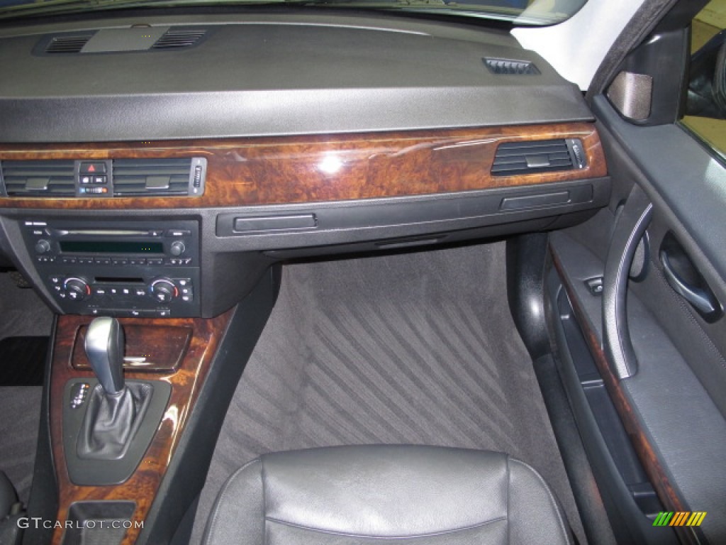 2006 3 Series 330xi Sedan - Sparkling Graphite Metallic / Black photo #21