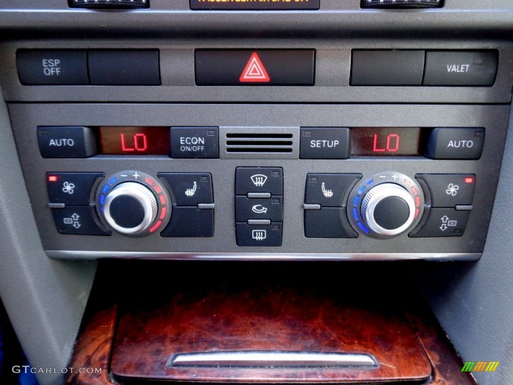 2006 Audi A6 3.2 quattro Sedan Controls Photo #89417408