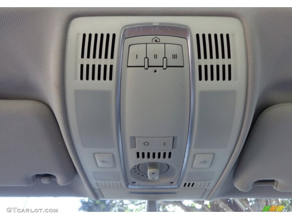 2006 Audi A6 3.2 quattro Sedan Controls Photo #89417960