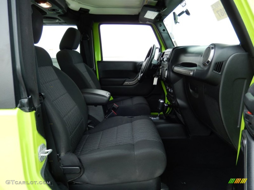 2012 Wrangler Sport 4x4 - Gecko Green / Black photo #17