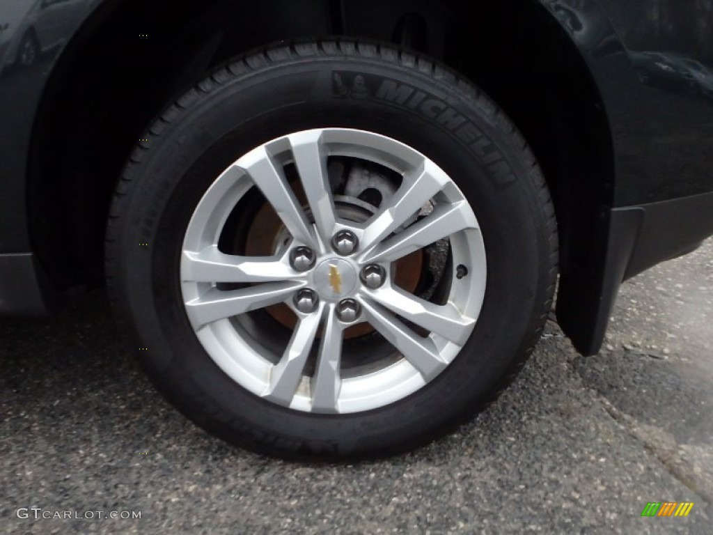 2012 Chevrolet Equinox LS Wheel Photos