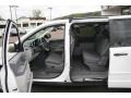 Stone White - Grand Caravan SE Photo No. 10