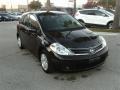 Super Black - Versa 1.8 S Hatchback Photo No. 12