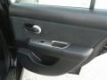 Super Black - Versa 1.8 S Hatchback Photo No. 16