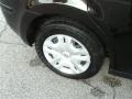 Super Black - Versa 1.8 S Hatchback Photo No. 19