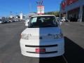 2006 Polar White Scion xB   photo #2