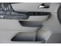Alabaster Silver Metallic - Odyssey LX Photo No. 7