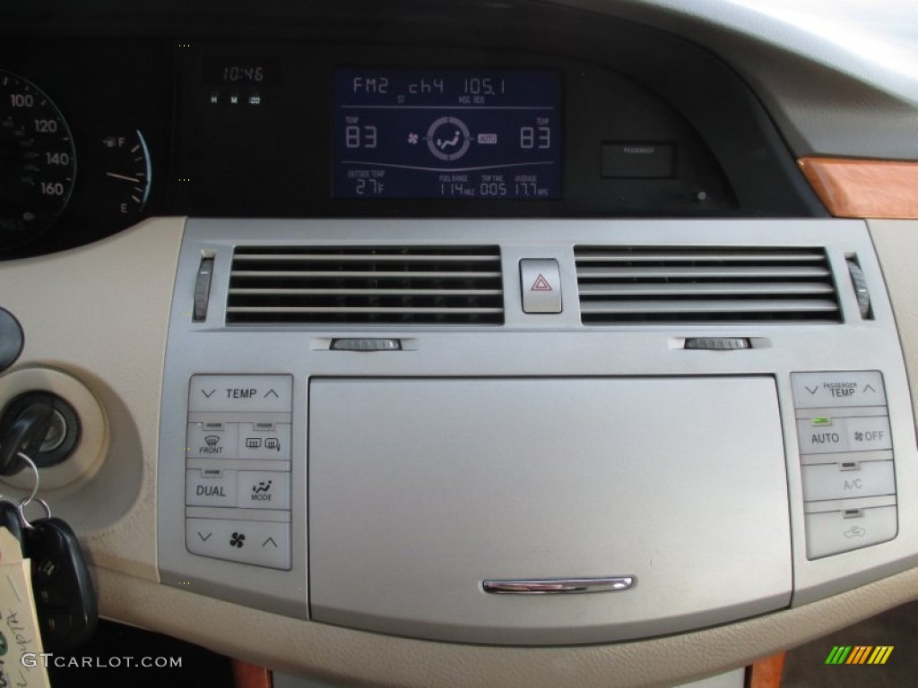 2006 Toyota Avalon XLS Controls Photo #89430491
