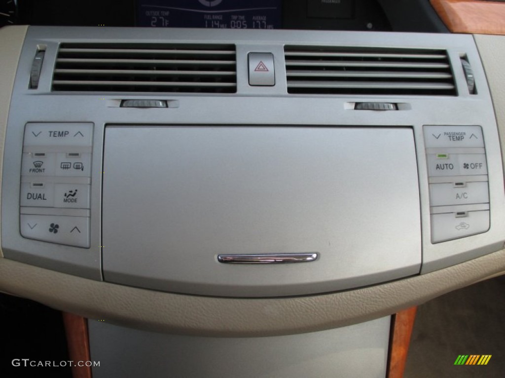 2006 Toyota Avalon XLS Controls Photo #89430503