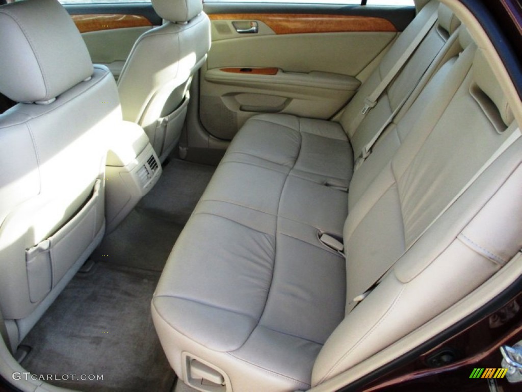 2006 Toyota Avalon XLS Rear Seat Photo #89430608