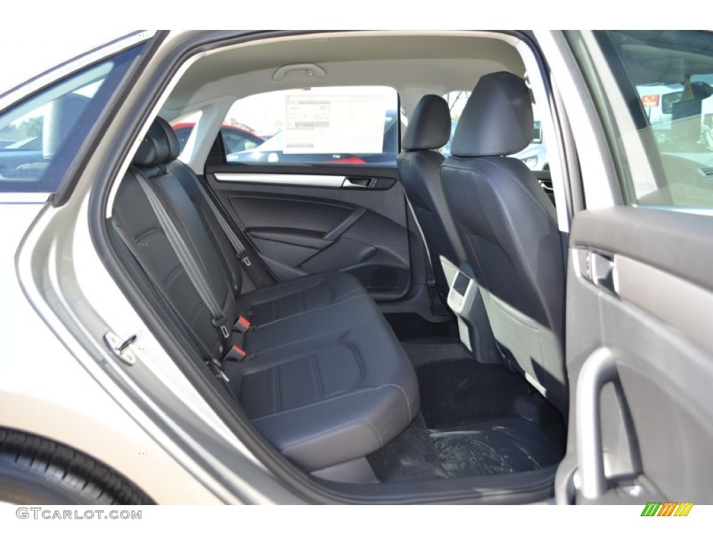 2014 Passat 1.8T Wolfsburg Edition - Tungsten Silver Metallic / Titan Black photo #4