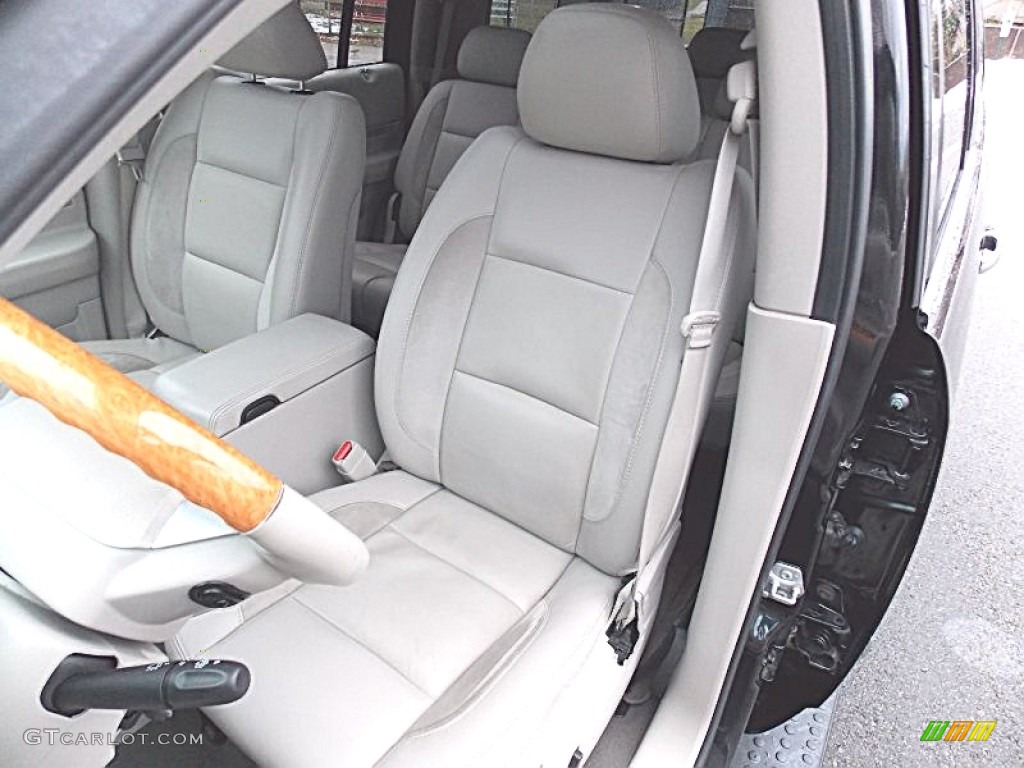 2009 Chrysler Aspen Limited 4x4 Front Seat Photos