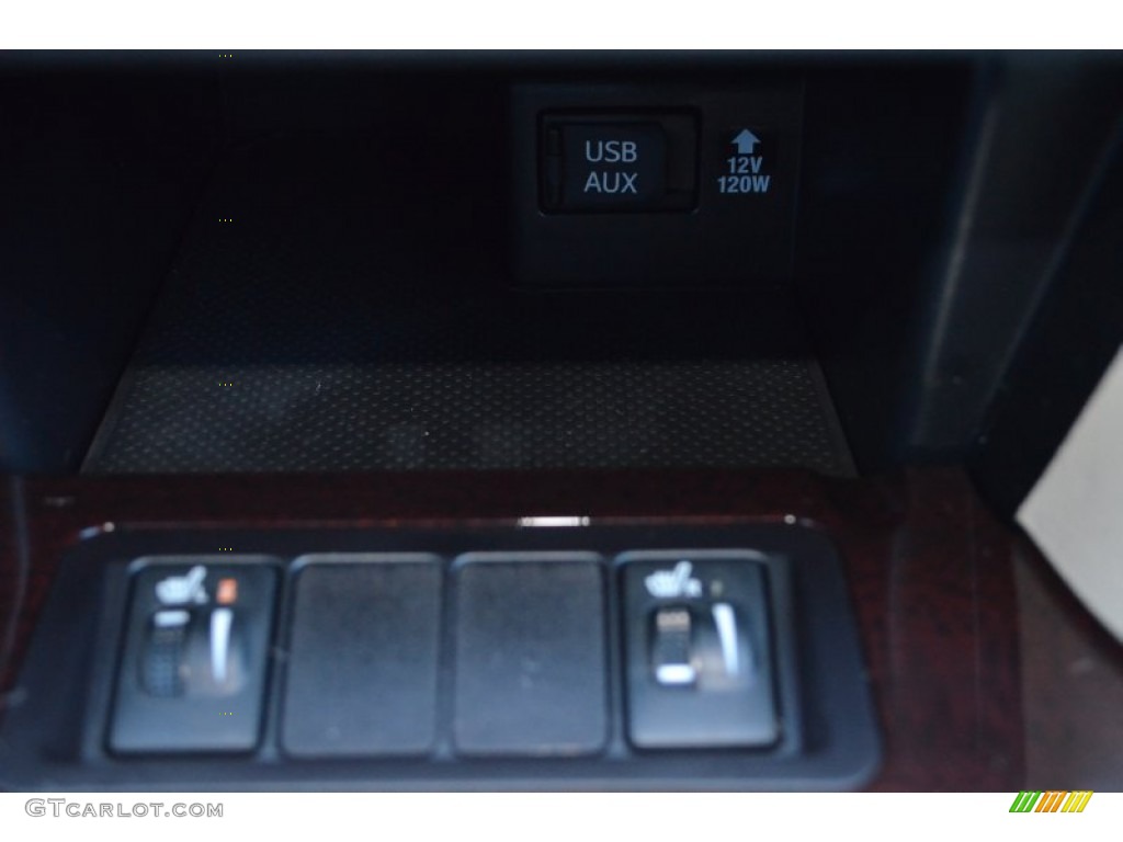 2014 Camry XLE - Attitude Black Metallic / Ivory photo #15