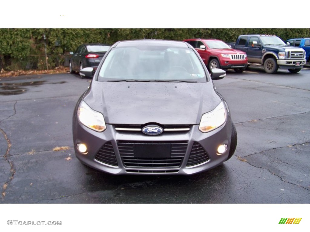 2012 Focus SEL Sedan - Sterling Grey Metallic / Charcoal Black photo #2