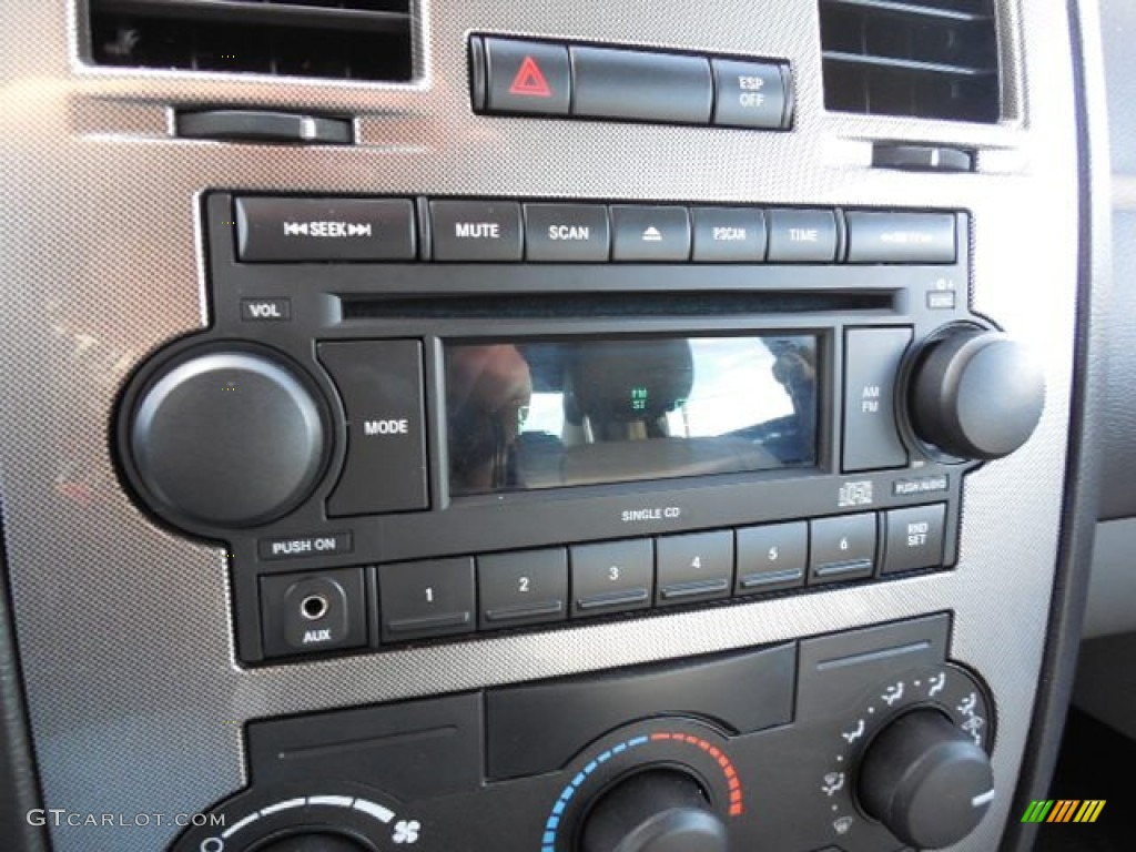 2007 300 Touring - Stone White / Dark Slate Gray/Light Graystone photo #19