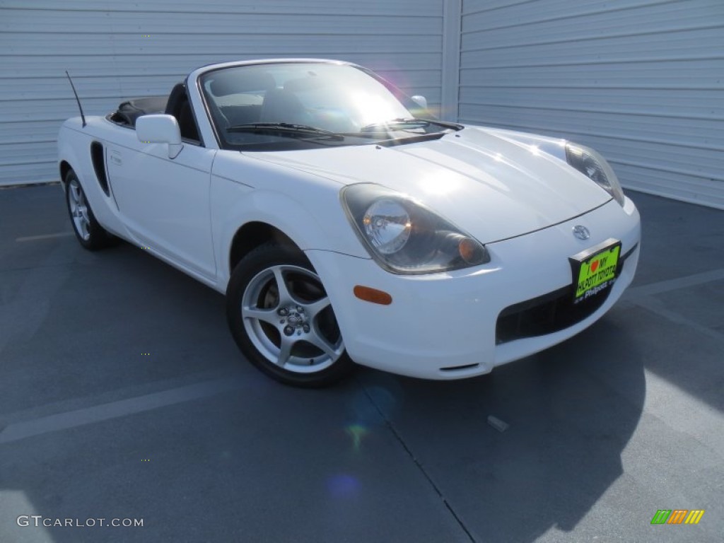 2002 MR2 Spyder Roadster - Super White / Black photo #2