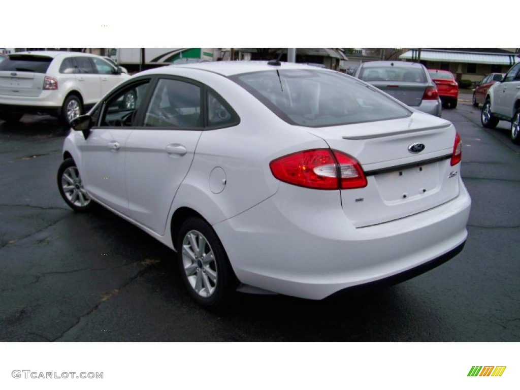 Oxford White 2012 Ford Fiesta SE Sedan Exterior Photo #89447721