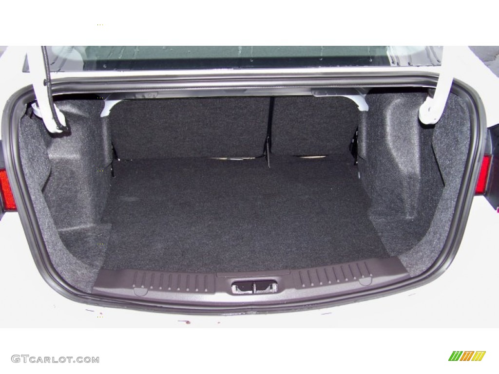 2012 Ford Fiesta SE Sedan Trunk Photo #89447871