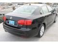 Black - Jetta SE Sedan Photo No. 9