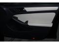 Black - Jetta SE Sedan Photo No. 27