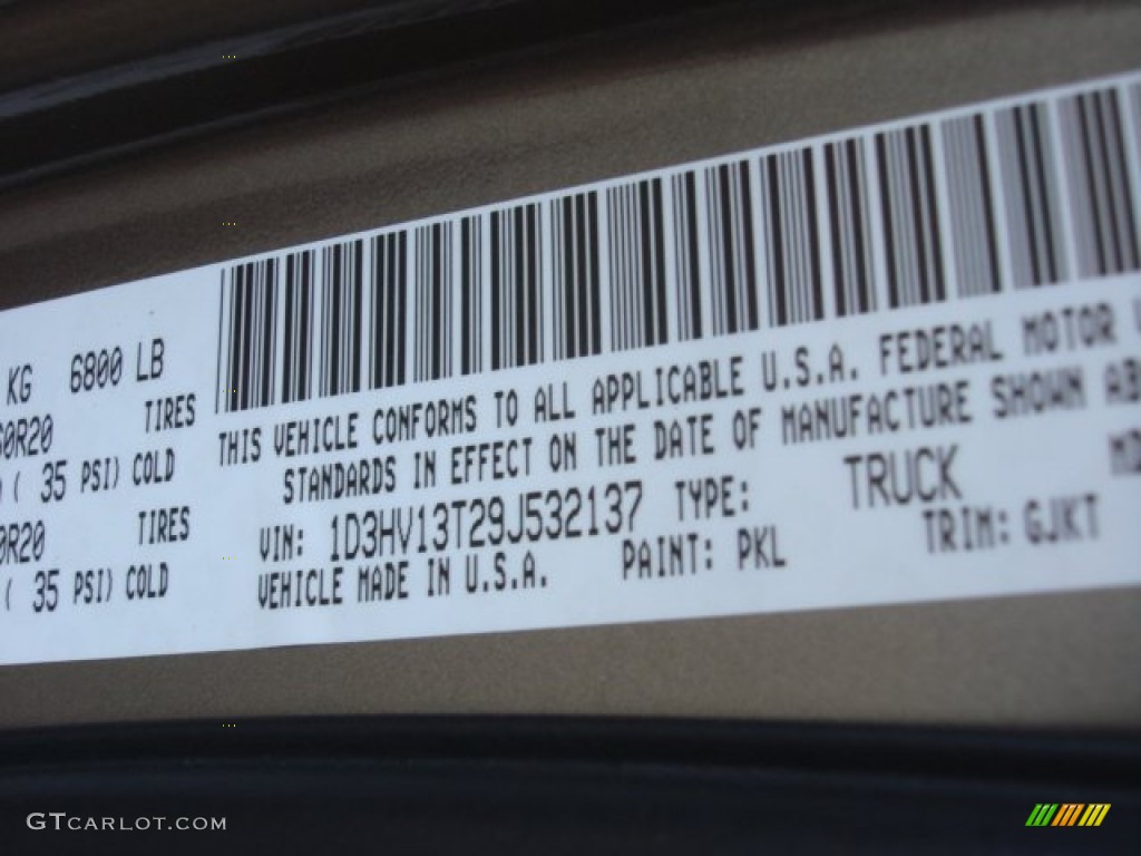 2009 Ram 1500 Laramie Crew Cab 4x4 - Austin Tan Pearl / Light Pebble Beige/Bark Brown photo #8