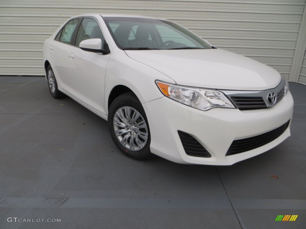 2014 Camry L - Super White / Ash photo #2