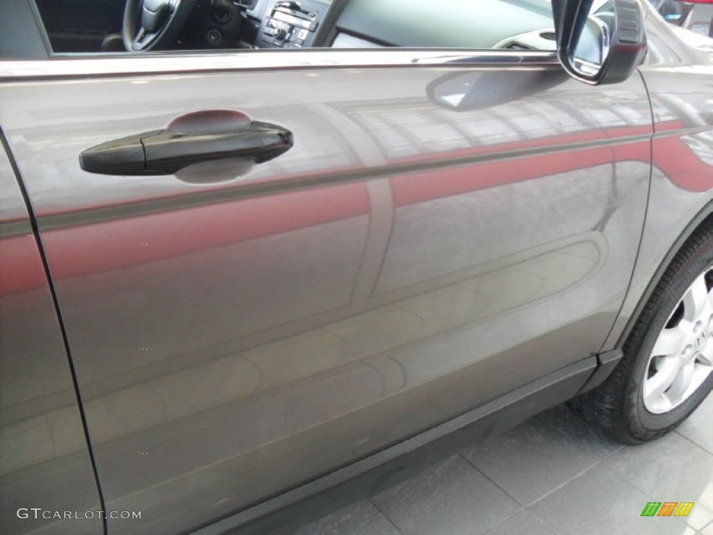 2011 CR-V SE 4WD - Urban Titanium Metallic / Black photo #6