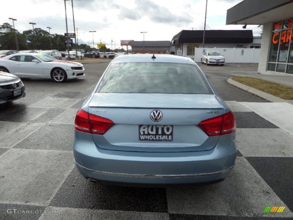 2013 Passat TDI SEL - Glacier Blue Metallic / Titan Black photo #4
