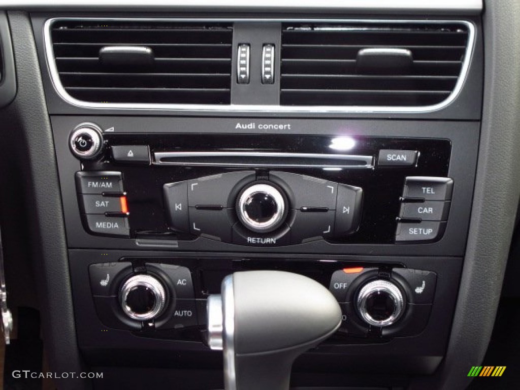 2014 Audi A4 2.0T Sedan Controls Photo #89457336
