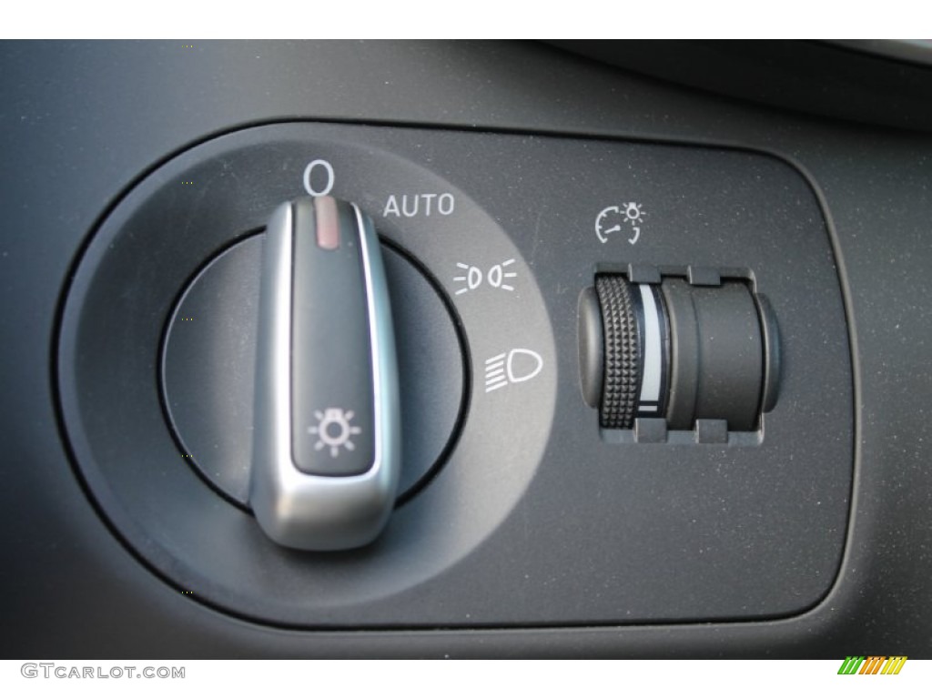 2012 Audi R8 Spyder 5.2 FSI quattro Controls Photo #89459583