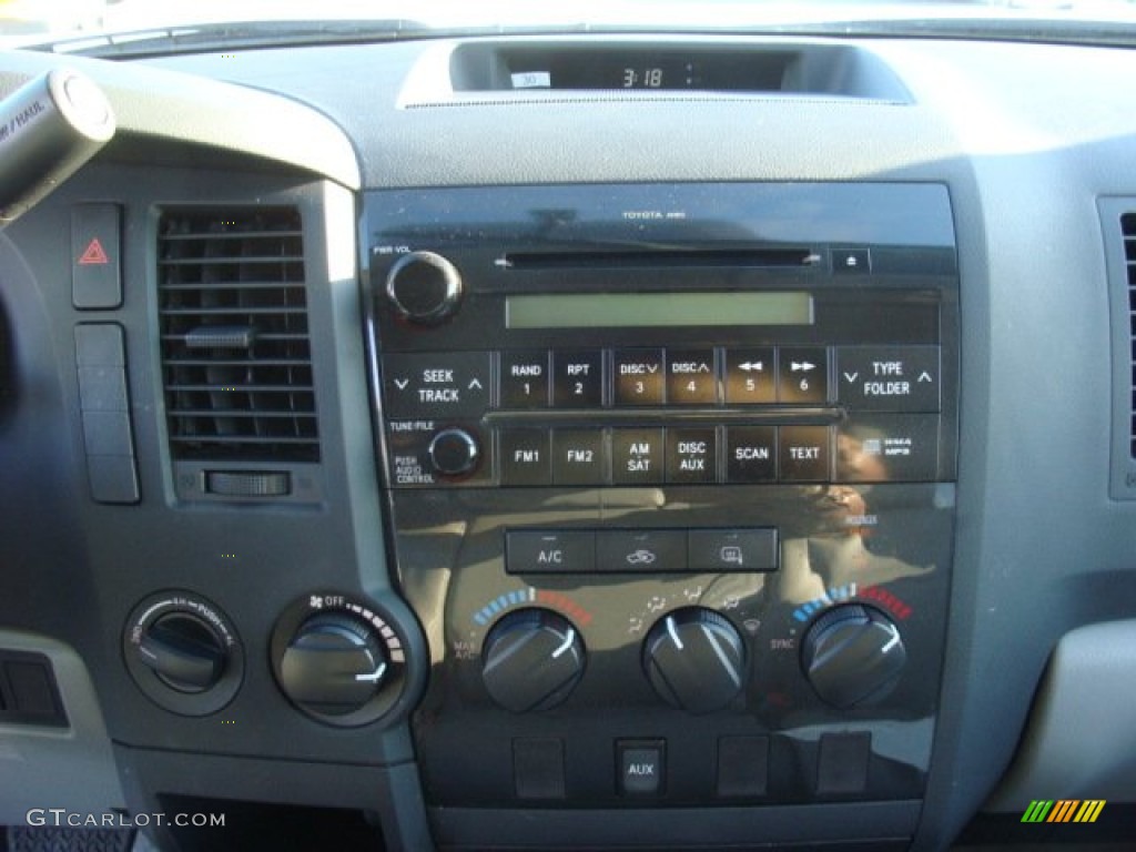 2011 Tundra Double Cab 4x4 - Super White / Graphite Gray photo #14