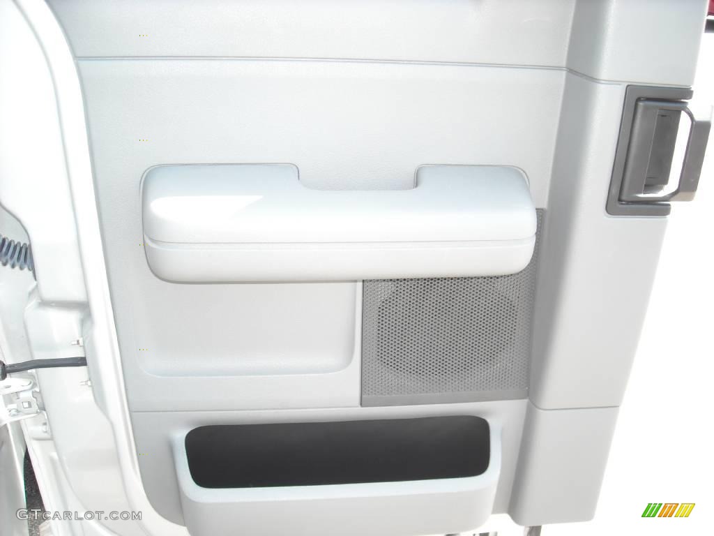 2006 F150 XLT SuperCab - Silver Metallic / Medium Flint photo #10