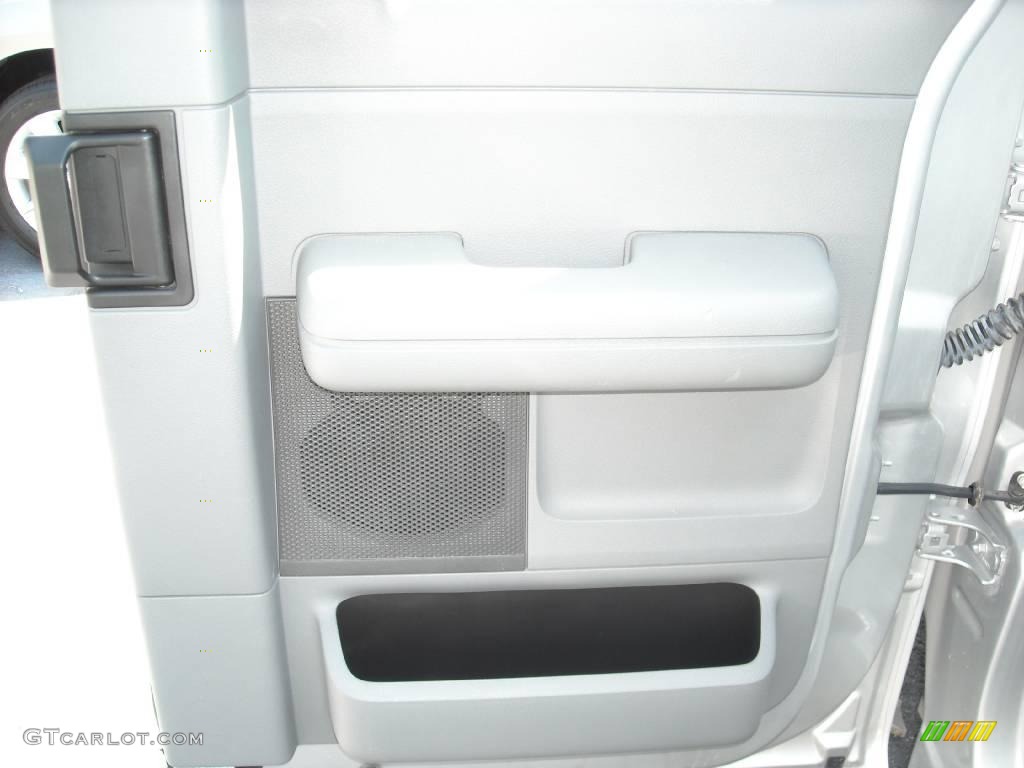 2006 F150 XLT SuperCab - Silver Metallic / Medium Flint photo #14