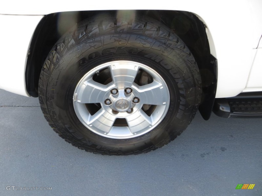 2004 4Runner SR5 - Natural White / Dark Charcoal photo #10