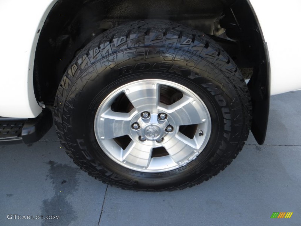 2004 4Runner SR5 - Natural White / Dark Charcoal photo #11