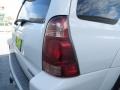Natural White - 4Runner SR5 Photo No. 15