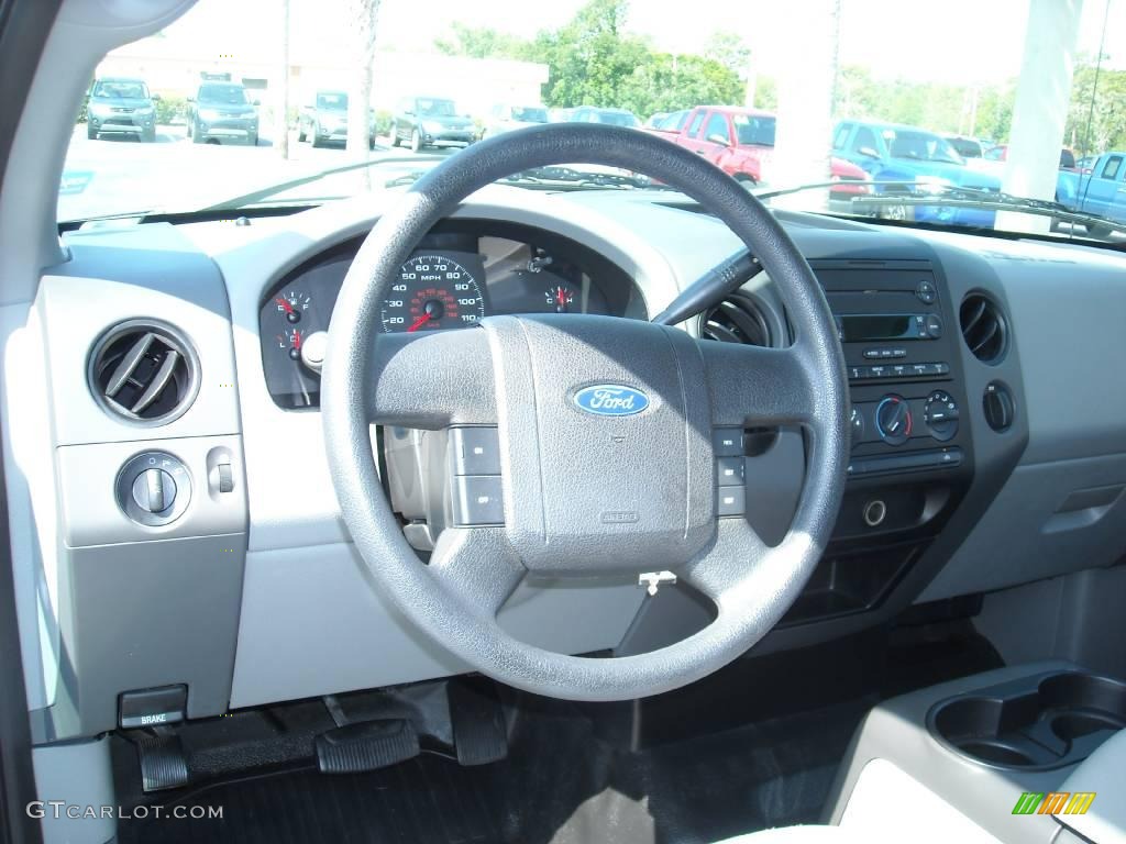 2006 F150 XLT SuperCab - Silver Metallic / Medium Flint photo #16