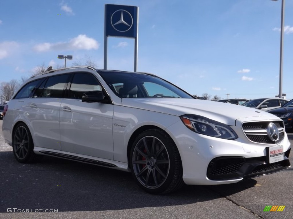 2014 E 63 AMG S-Model Wagon - Diamond White Metallic / Black photo #3