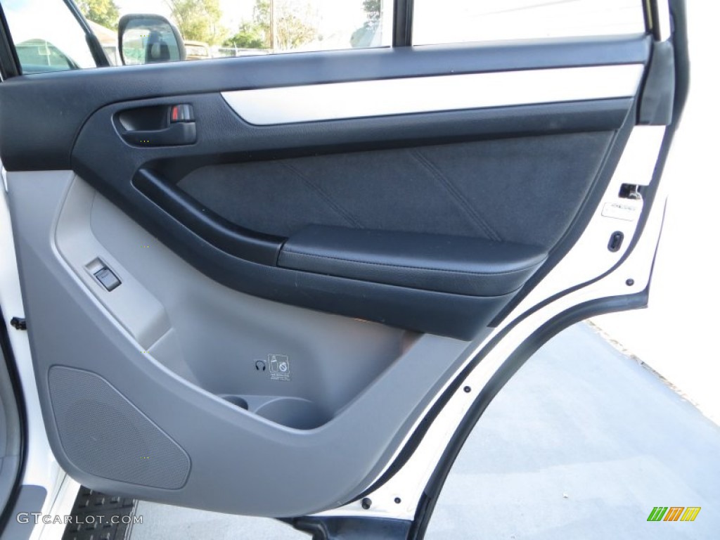 2004 4Runner SR5 - Natural White / Dark Charcoal photo #24