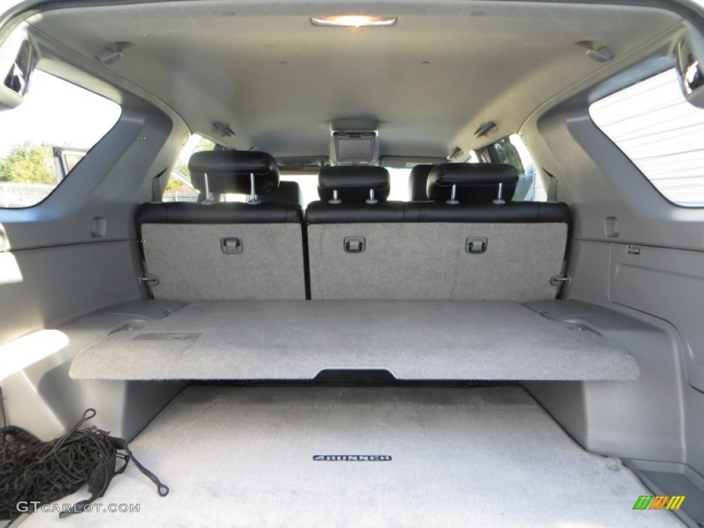 2004 4Runner SR5 - Natural White / Dark Charcoal photo #26