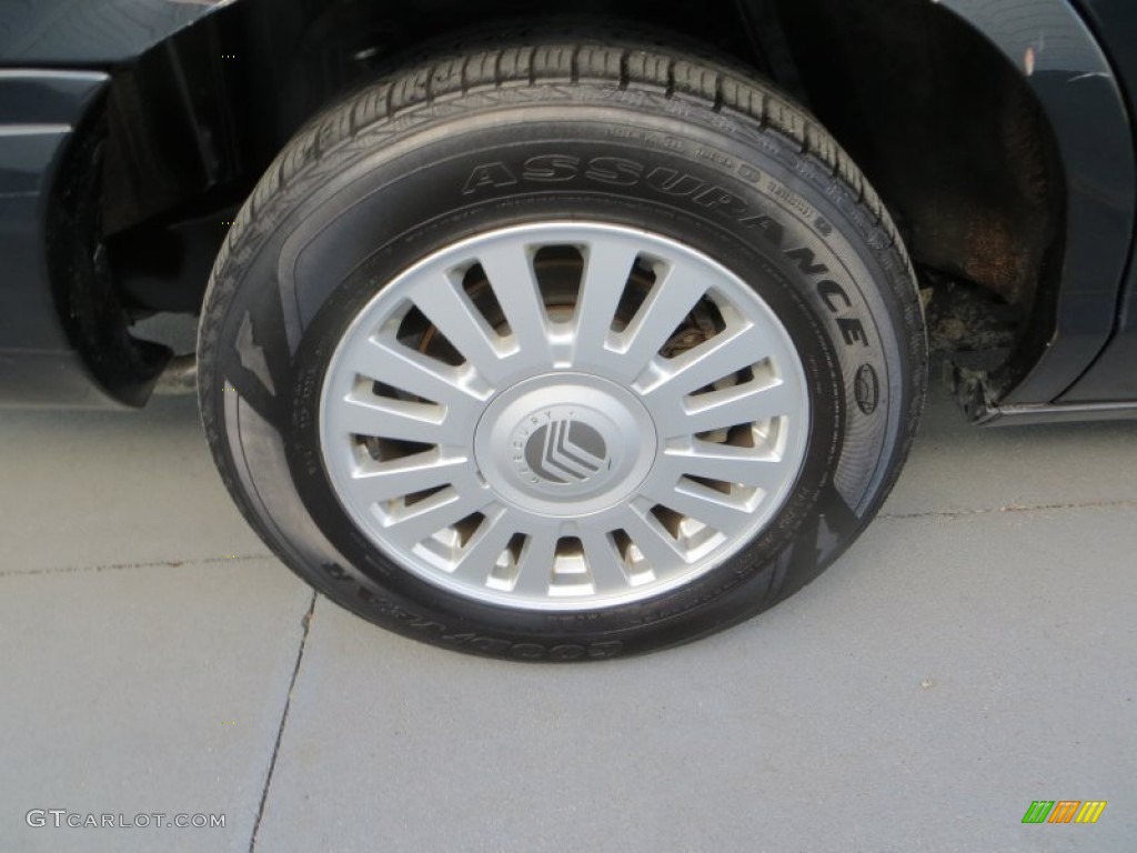 2007 Grand Marquis LS - Black Clearcoat / Charcoal Black photo #13