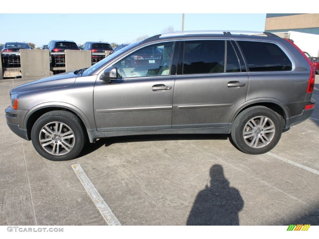 2010 Volvo XC90 3.2 Exterior Photos